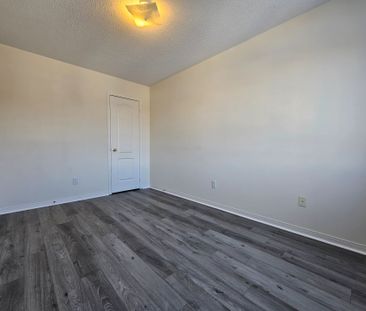 For Lease - 1275 Blencowe Crescent, Newmarket, Ontario - Photo 6