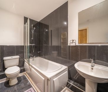 Lexington Place, NG1 - Photo 6