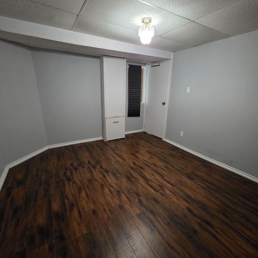 For Lease - 75 Glenthorne Drive Unit# Bsmt, Toronto, Ontario - Photo 1