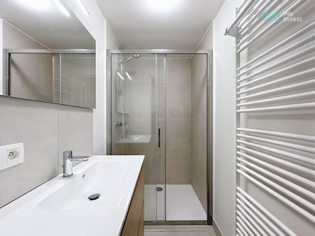 Gelijkvloerse verdieping met twee slaapkamers in Schaerbeek - Photo 5