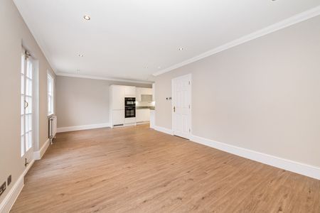 3 Bed Mews House To Rent - Photo 3