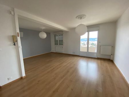 Location Appartement 4 pièces 66m² VALENCE 26000 - Photo 3