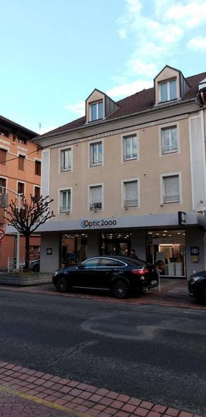 Location appartement récent 3 pièces 63 m² à Cluses (74300) 5 - Photo 1