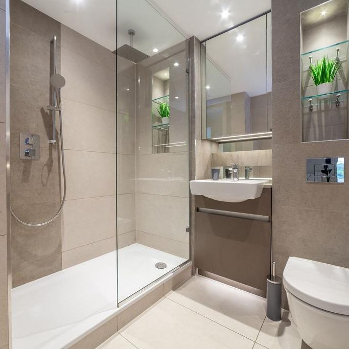 2 bedroom ground floor flat to rent - Photo 1