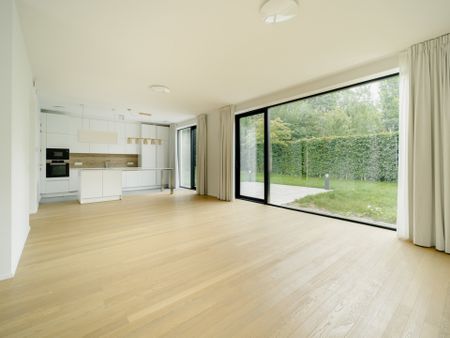 Prins van Oranje, Ukkel - Foto 2