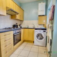 2 BEDROOM House - Mid Terrace - Photo 1