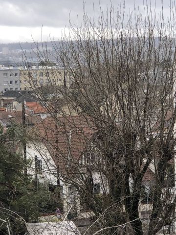 Superbe F3 à 20 minutes à pied de la gare RER A de Chatou-Croissy - Photo 2