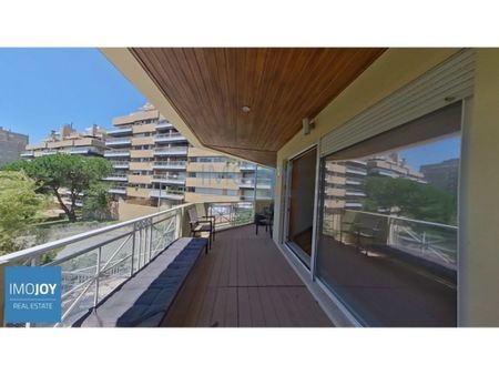 4 room luxury Apartment for rent in Porto, Distrito do Porto - Photo 4