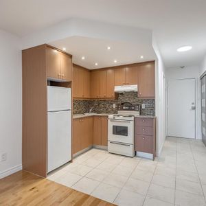 1 Bedroom - 1180 Du Fort, Montréal - Photo 2