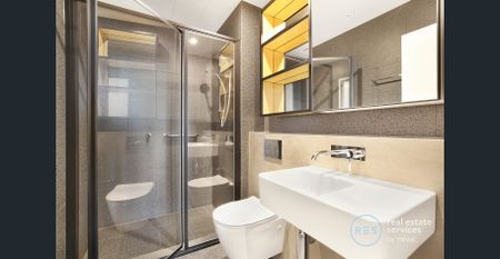 Bright 2-Bedroom Apartment with Parking in Marrickville - Photo 3