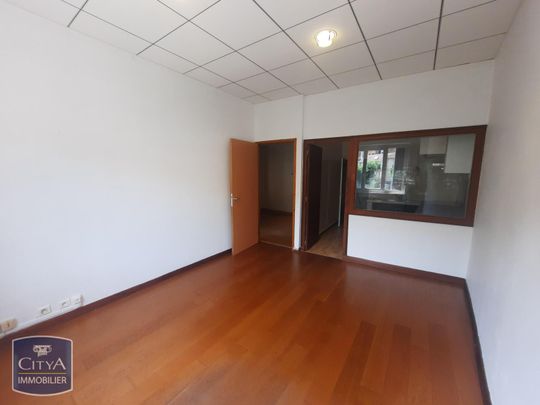 Location Appartement 4 pièces 91m² TARASCON SUR ARIEGE 09400 - Photo 1