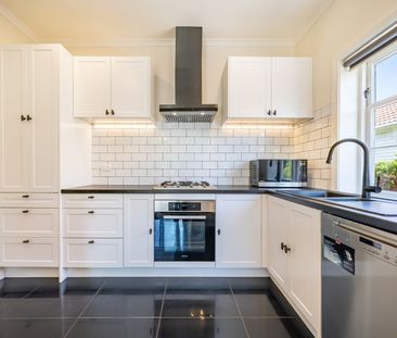 Central Hutt Living - Photo 2