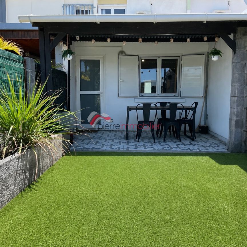 Location Maison 2 pièces 55m² ST PIERRE 97410 - Photo 1