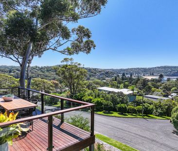 MacMasters Beach Coastal Retreat – Expansive Ocean Views & Relaxed ... - Photo 5