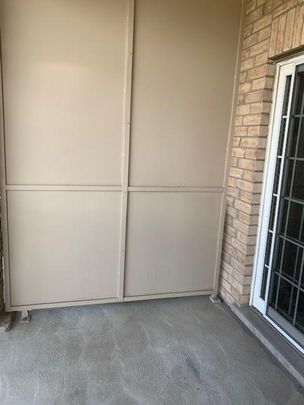1083 Gordon Street - Photo 1