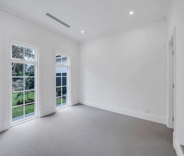 Brand new family home - Photo 4