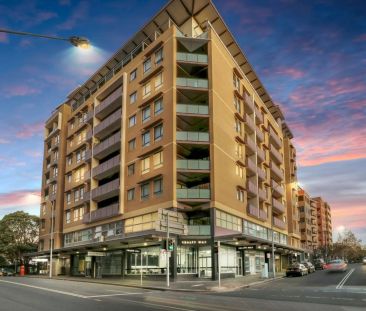 Modern Studio Apartment in Prime Hurstville Location - Photo 3