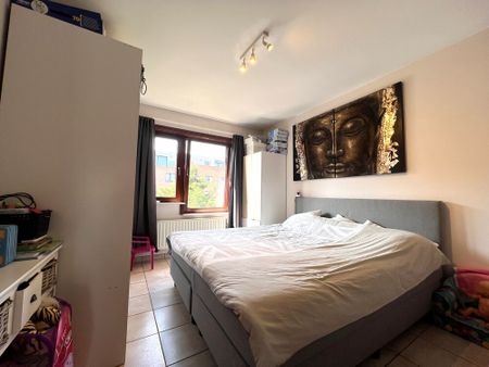 Opvallend ruim en rustig gelegen 2 slaapkamerappartement te Blankenberge - Photo 2
