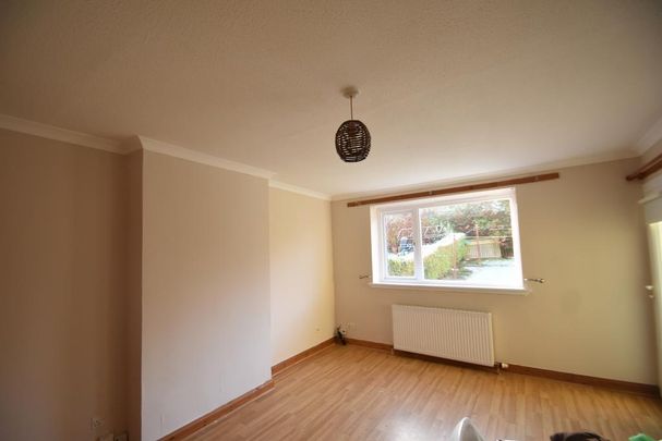 2 bedroom ground floor flat to rent - Photo 1