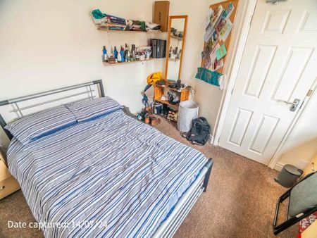 6, Arthur Street,York - Photo 3