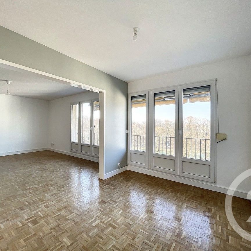 Location Appartement 3 pièces 75m² LA NEUVILLETTE 51100 - Photo 1