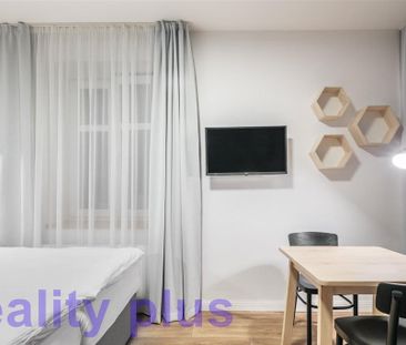 Pronájem bytu 1+kk a garsoniéry 36 m², Svatoplukova 343, Liberec - Photo 1