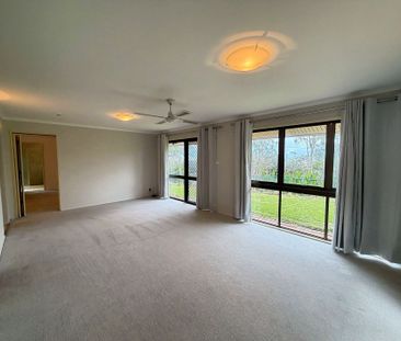 Coastal Lifestyle Living in Clontarf - Water Views & Pool - Photo 5
