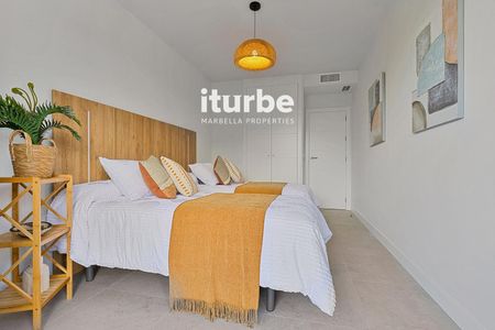 Piso de alquiler en Las Mesas Homes II, Acceso Por la Calle Eslovenia,, Puerto de Estepona - Photo 3