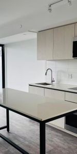 For Lease - 47 Mutual Street Unit# 1701, Toronto, Ontario - Photo 3