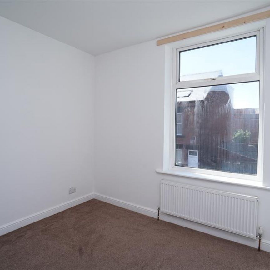 3 bedroom House To Let - Photo 1