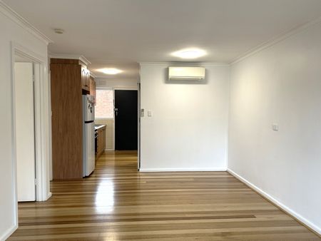 1/59 Thackeray Road, Reservoir VIC 3073 - Photo 2