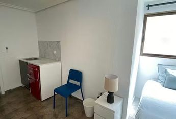 Carrer San Edesio, Manises, Valencian Community 46940