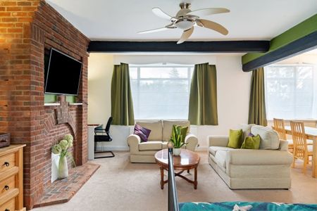 1 bedroom house to rent - Photo 2