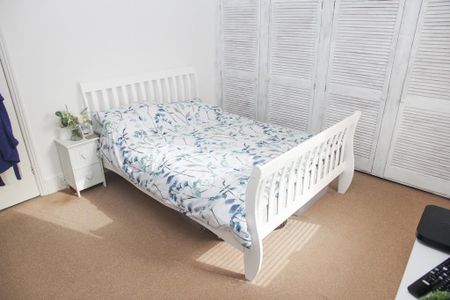 2 bedroom terraced house to rent - Photo 2