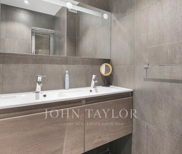 Maison à louer Valbonne, Cote d'Azur, France15 000 EUR / Mois - Photo 3