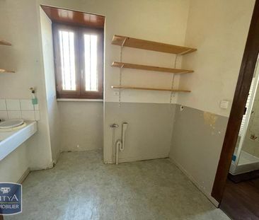 Location Maison 8 pièces 186m² LAGOR 64150 - Photo 6