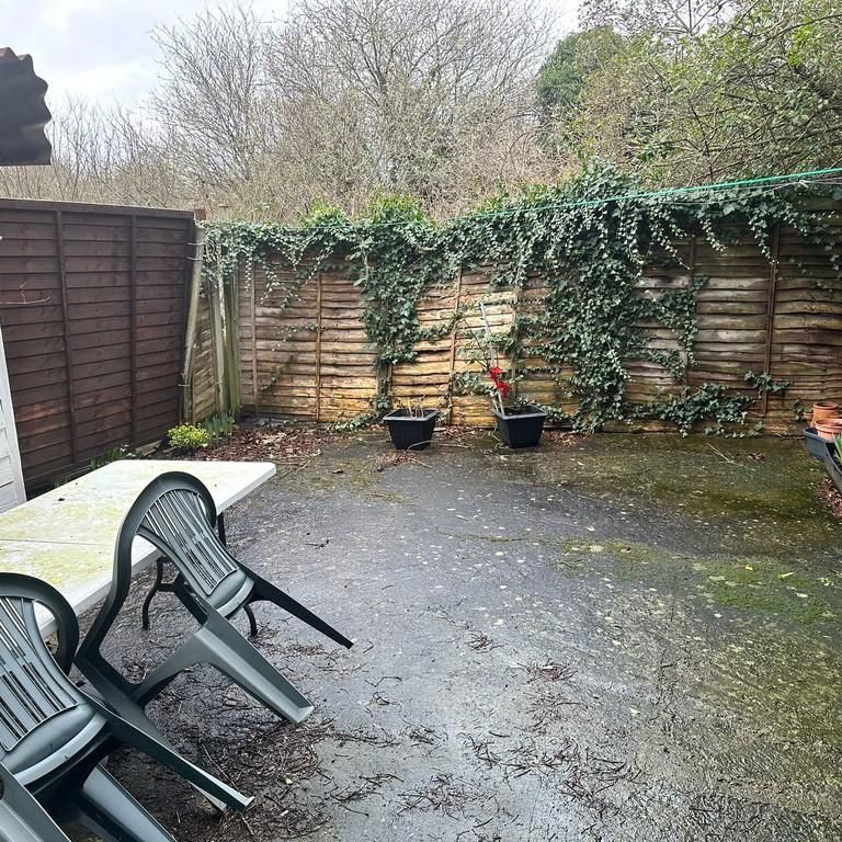 House share to rent - Photo 1