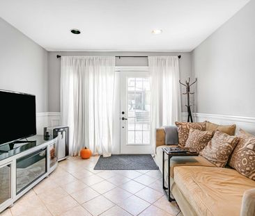 For Lease - 213B Blackthorne Avenue Unit# Main and 2nd Floor, Toron... - Photo 6