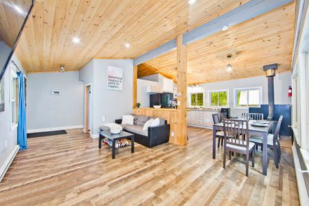 For Lease - 6605 Pioneer Village Lane, Ramara, Ontario - Photo 2