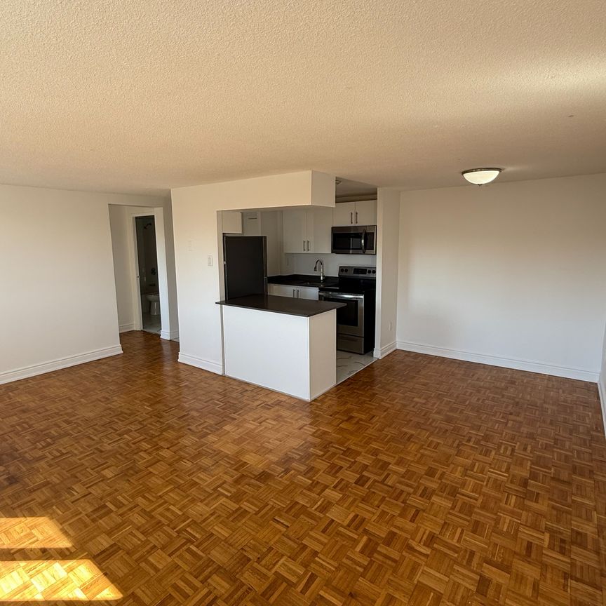 For Lease - 7555 Goreway Drive Unit# 266, Mississauga, Ontario - Photo 1