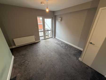 1 bedroom flat to rent - Photo 4