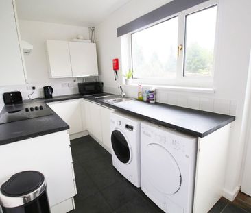 10 Goldsmith Walk, St Giles, Lincoln, Lincolnshire, LN2 4JW - Photo 3