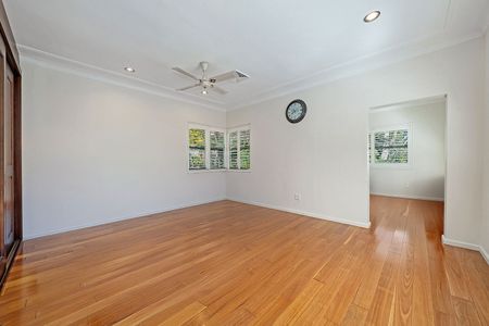 2 Laing Avenue, Killara - Photo 2