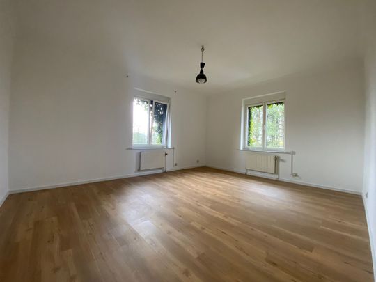Bel appartement de +/- 145m² de 3 chambres au 1er étage - Foto 1