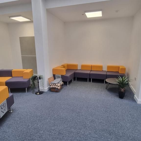 1 bedroom private hall to rent - Photo 1