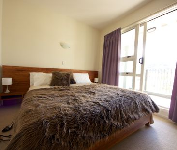 3 bedroom penthouse apartment at Stadium Gardens overlooking histor... - Photo 4