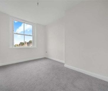 Brookwood, Woking, Surrey, GU24 - Photo 3