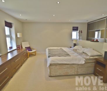 6 bedroom detached house to rent - Photo 3