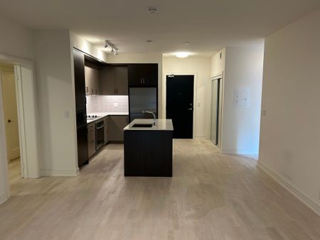 For Lease - 1575 Lakeshore Road Unit# 143, Mississauga, Ontario - Photo 3