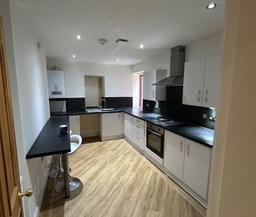 3 Bed Flat, Wethersfield Road, CH43 - Photo 5